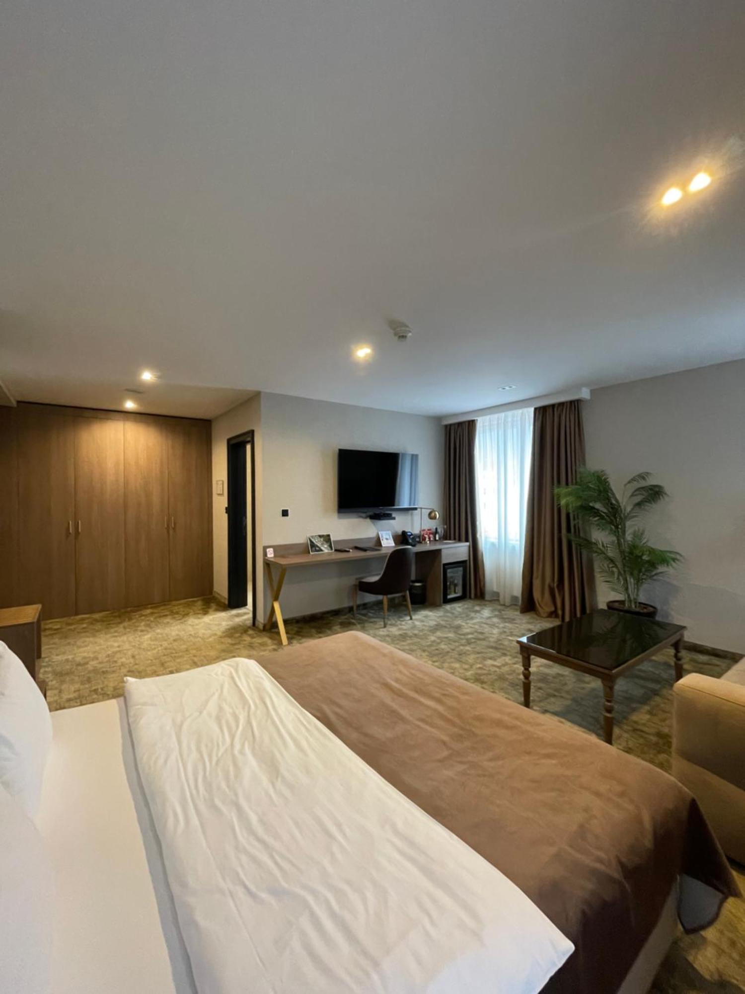 Hotel Terme 36.6 Priboj エクステリア 写真